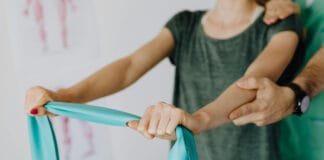 Rehabilitacja specjalistyczna dla osób pracujących fizycznie – co należy wiedzieć?